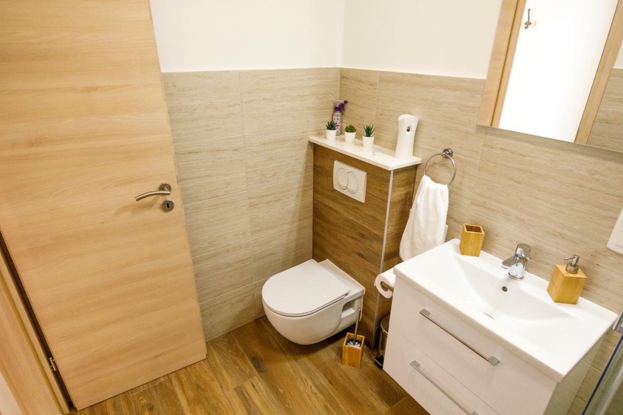 Apartment Luxury Nuneni *